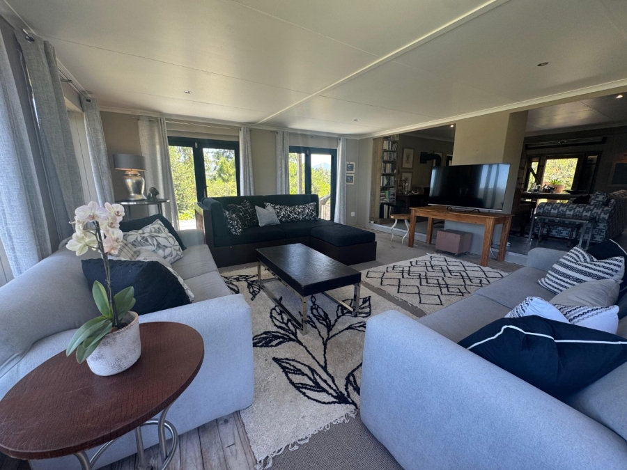 6 Bedroom Property for Sale in Sedgefield Rural Western Cape